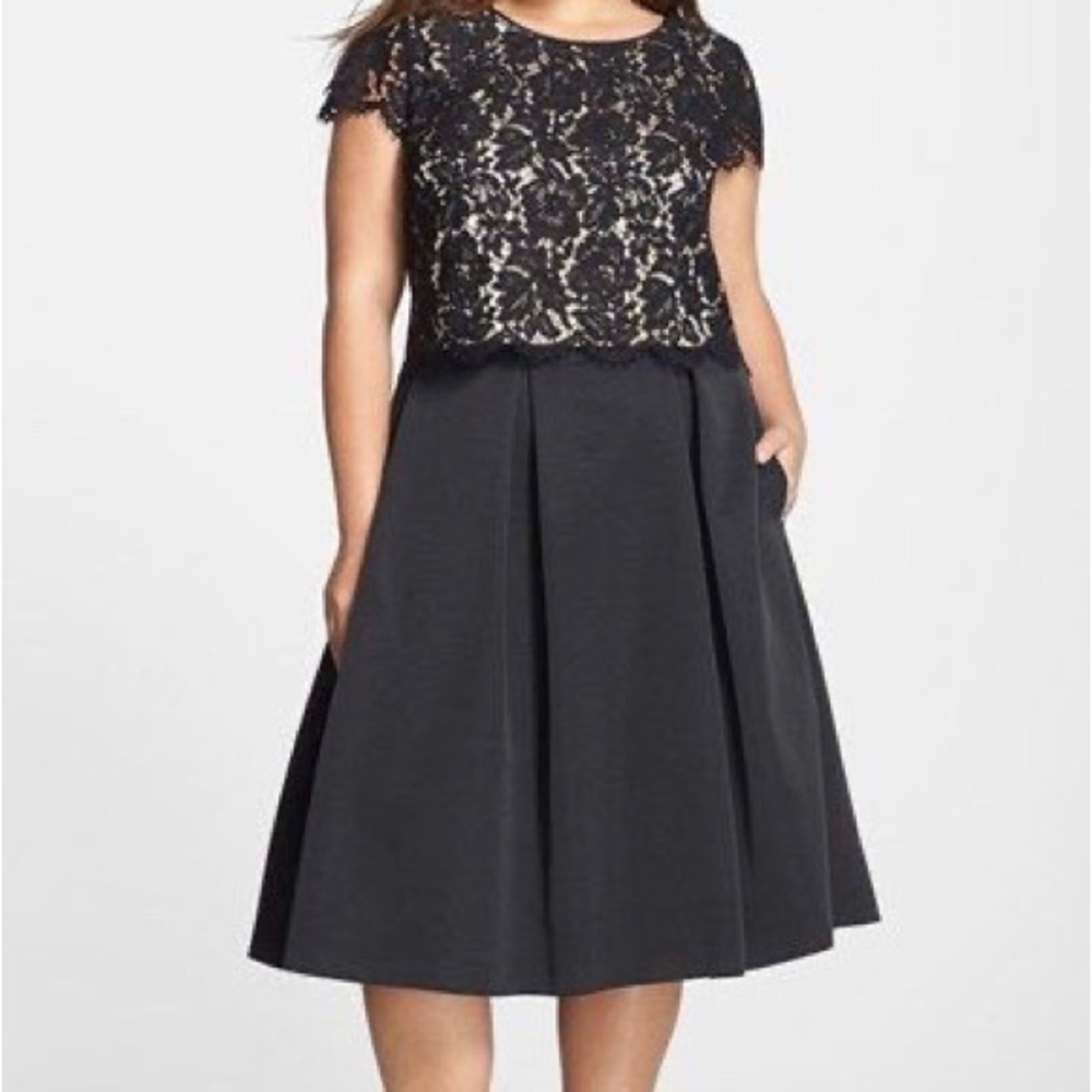 ELIZA J PLUS SIZE LACE BONICE THREE QUARTER SLEEVE DRESS 🆕